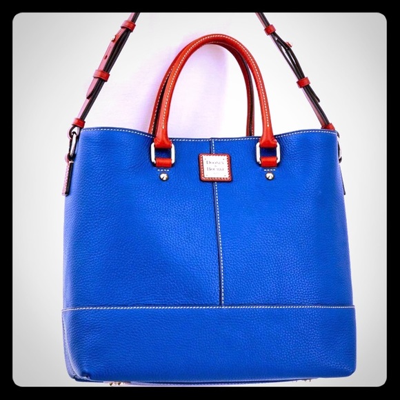 Dooney & Bourke Handbags - Dooney & Bourke Chelsea Satchel Bag